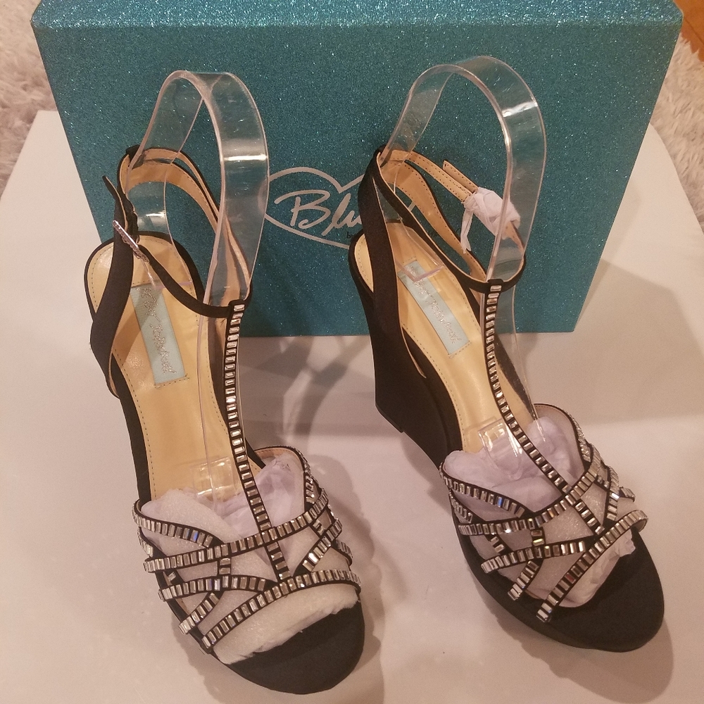 Betsey Johnson Black Wedge Heel Sandals, Size 8.5M